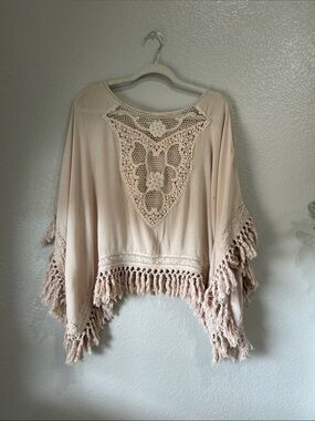 Hot & Delicious Cream Crochet Lace Top Sz S Bohemian thrashed Summer TC0030